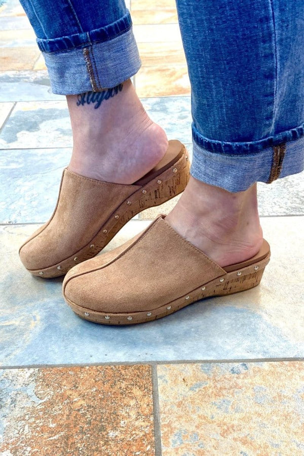 Wedge Corkys Newbie Studded Mule Clogs In Camel 6 / Camel Corkys Footwear